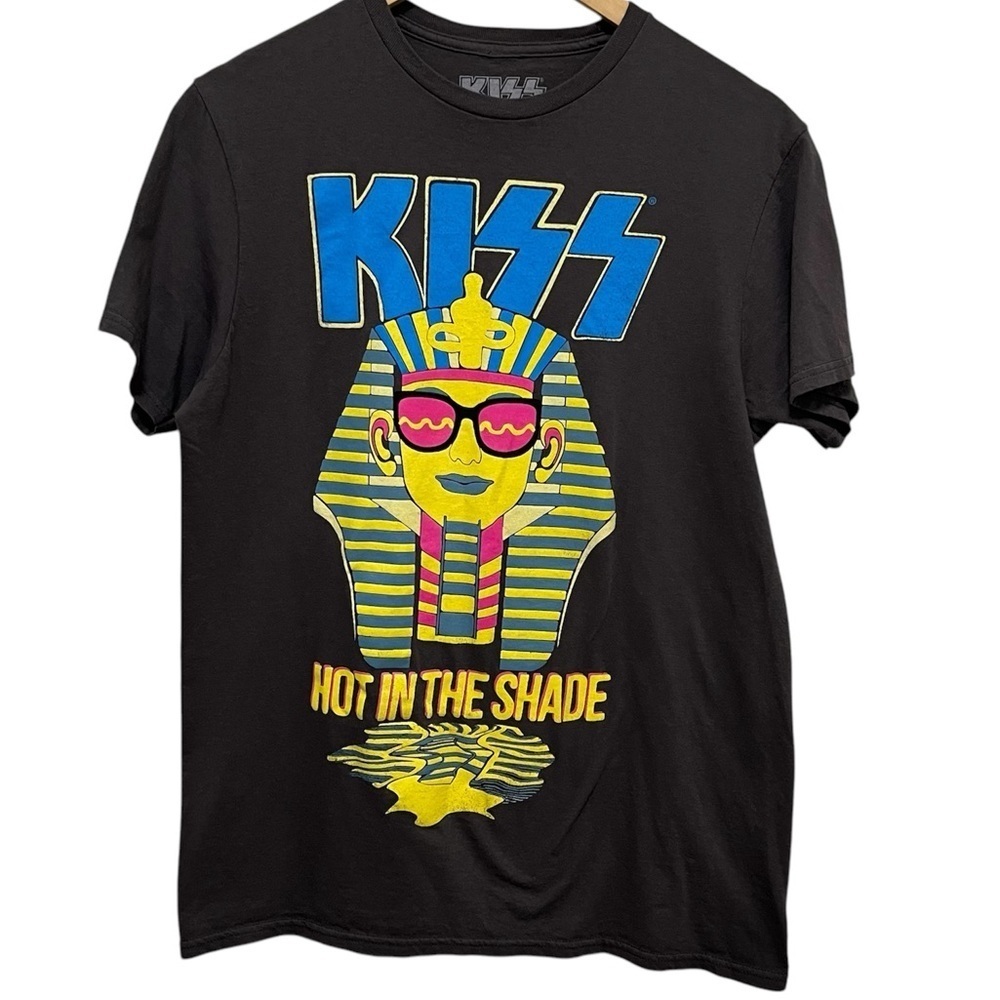 KISS Hot in the Shade Neon Graphic T Shirt Size Medium 100% Cotton